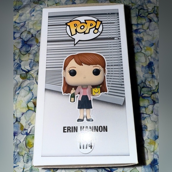 Funko Pop The Office - Erin Hannon Vinyl Figure - Picture 4 of 7